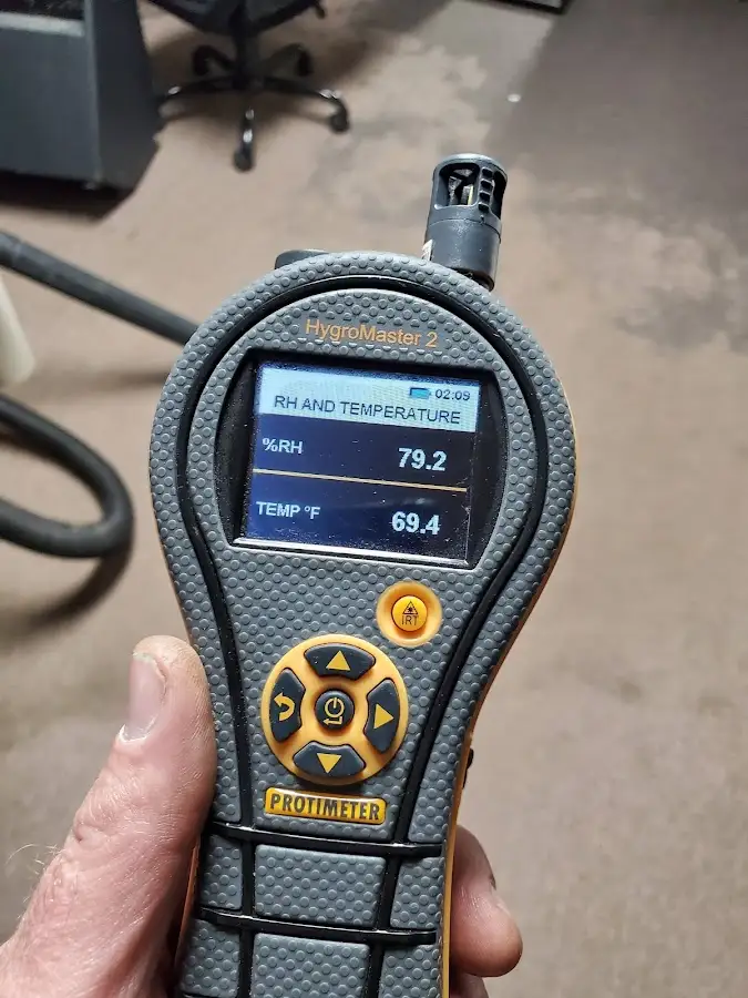 Moisture meter humidity assessment for Fire & Smoke Damage Restoration in Oakbrook